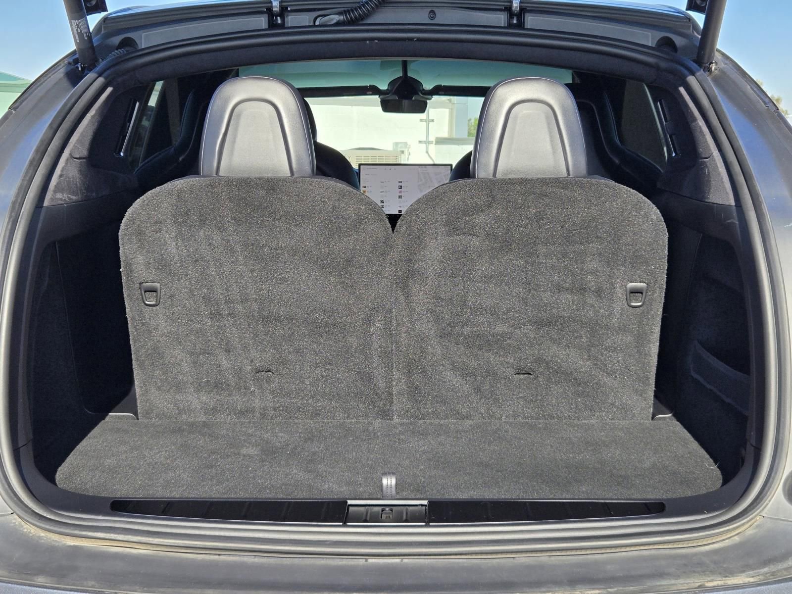 2022 Tesla Model X Plaid