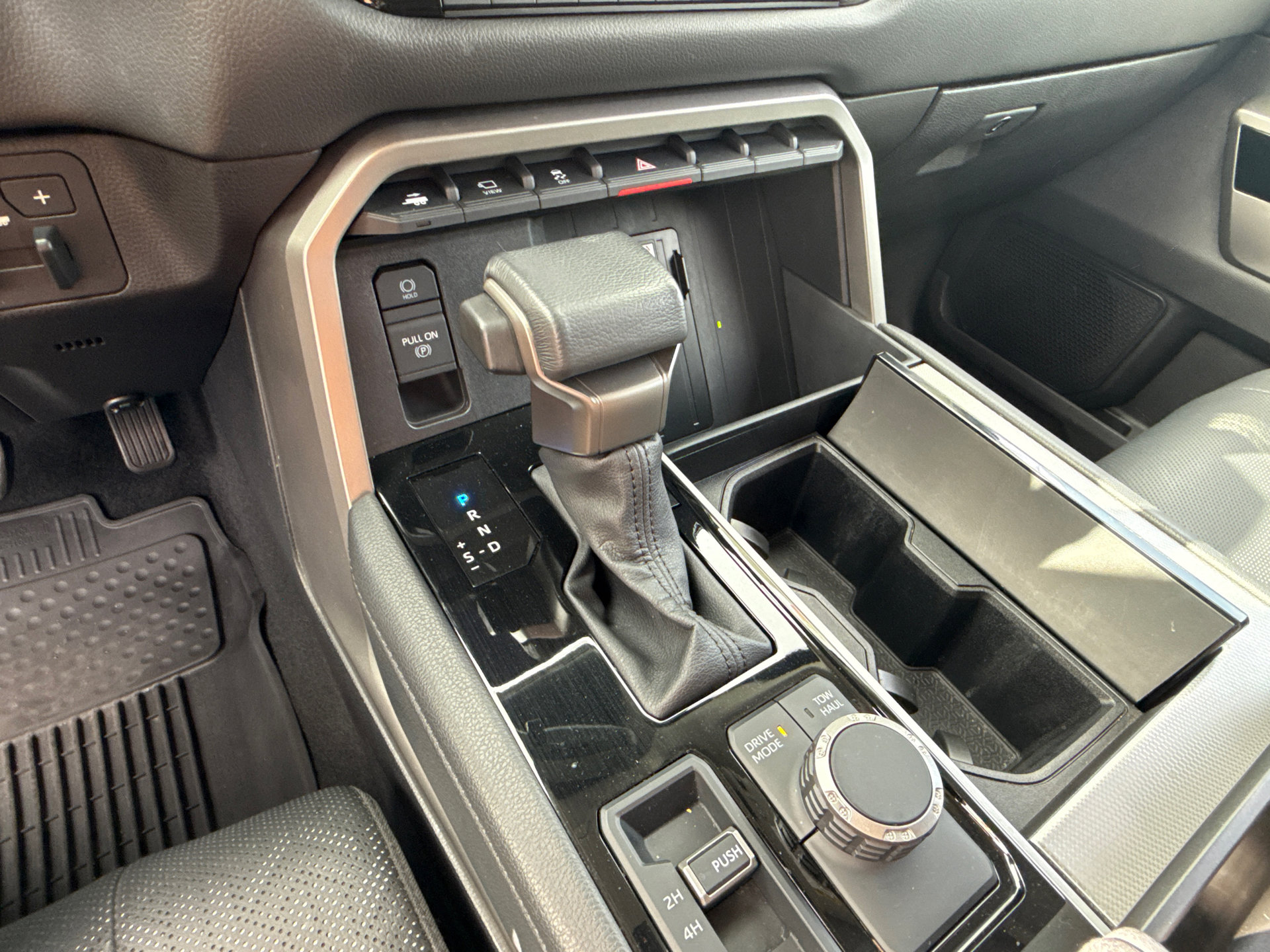 2024 Toyota Sequoia Limited