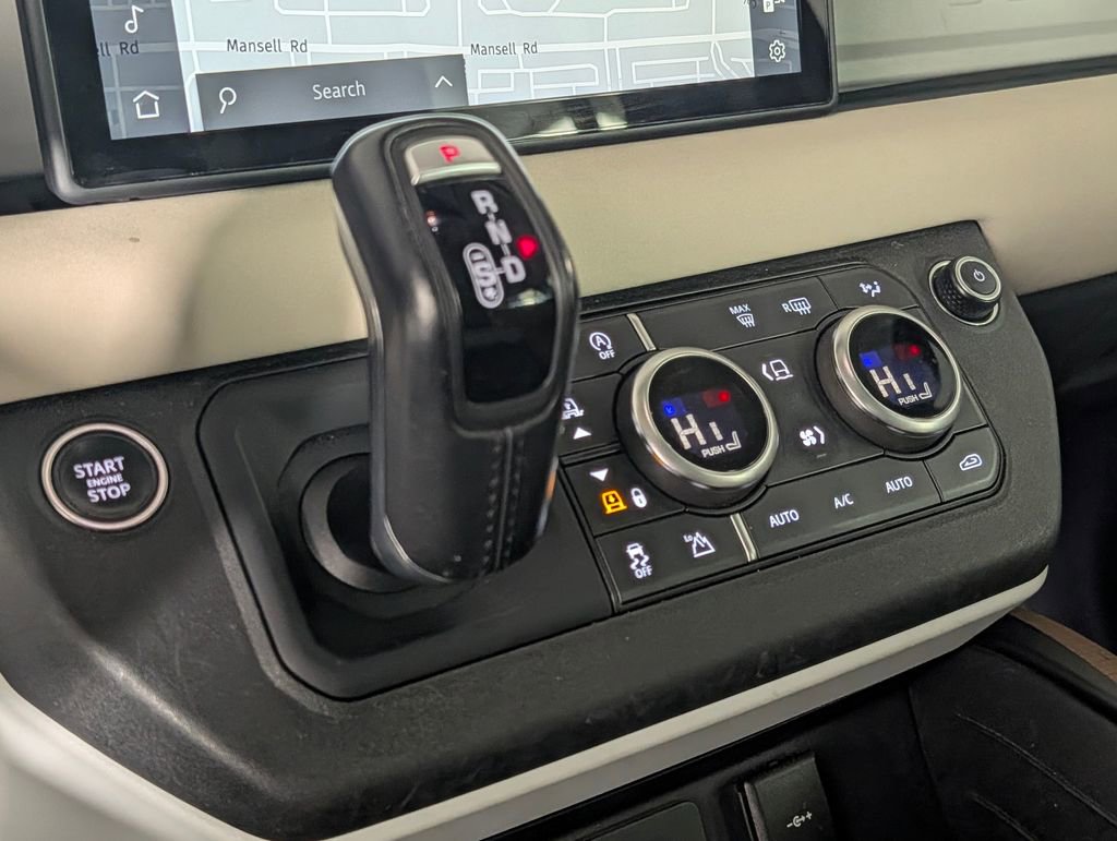 2022 Land Rover Defender 110 SE