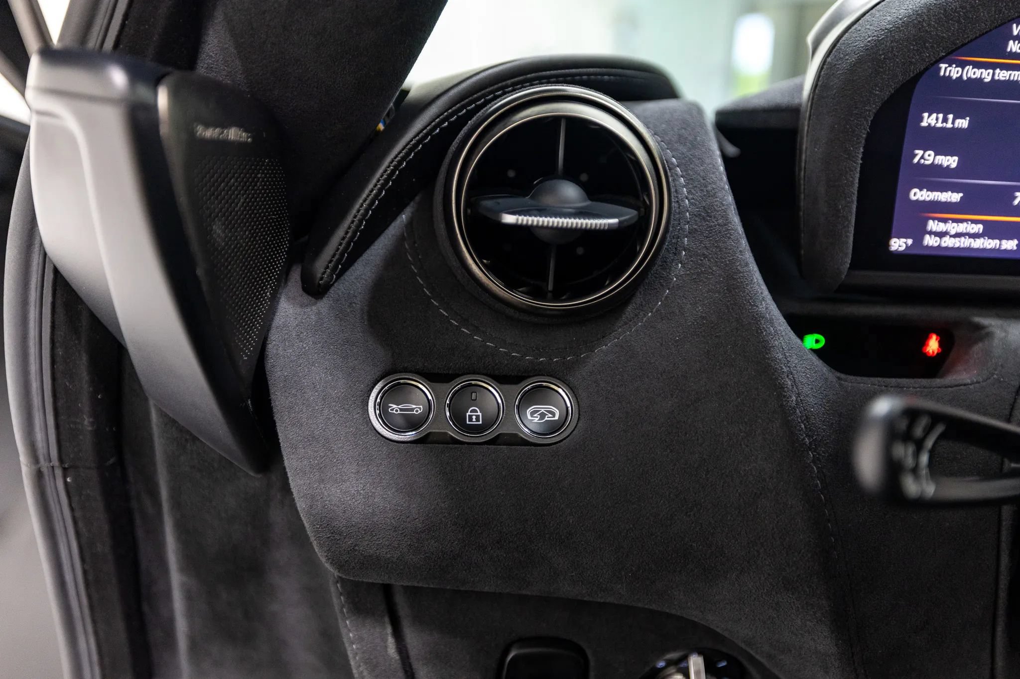 Used 2018 McLaren 720S Performance photo 45