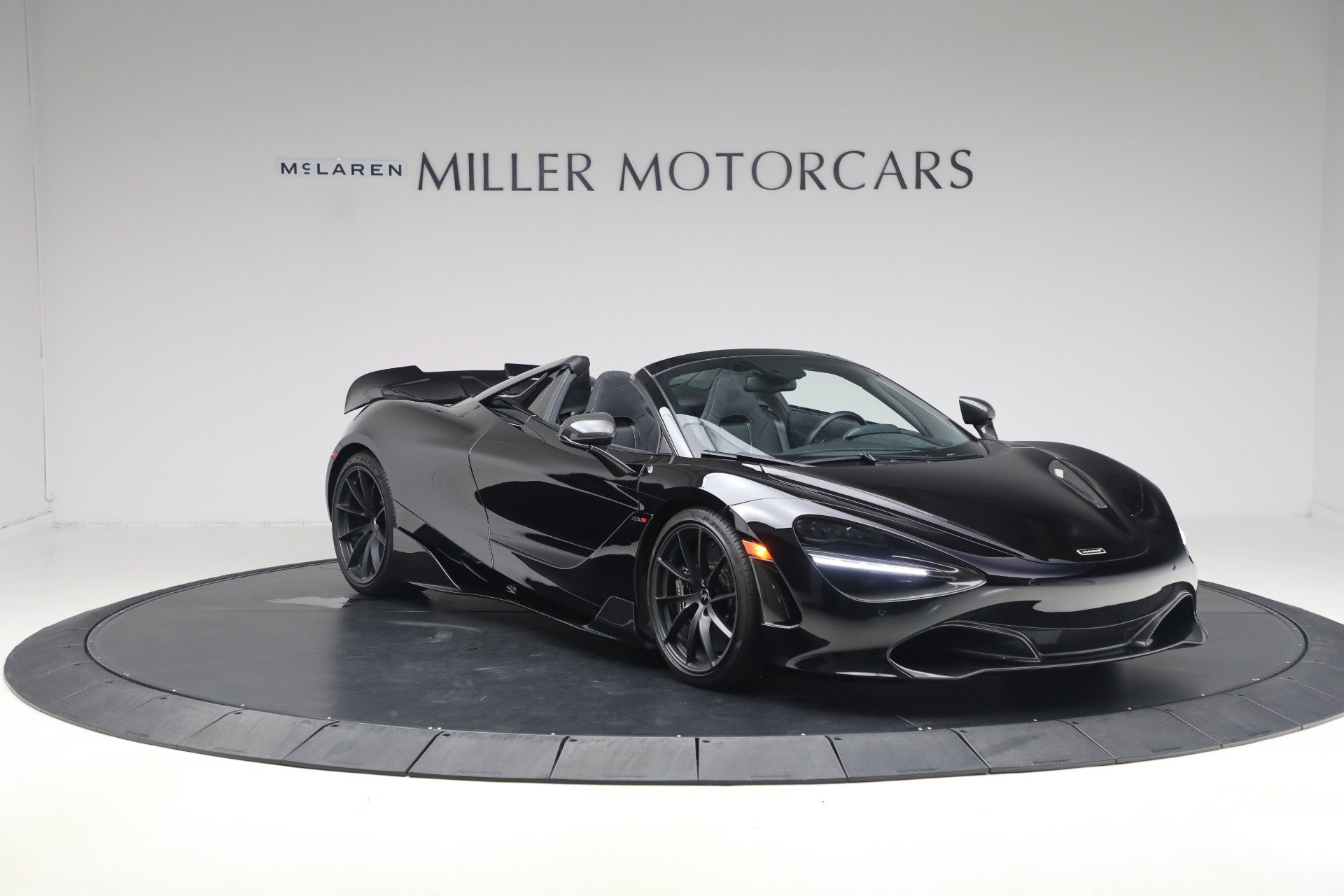 Used 2020 McLaren 720S Performance photo 11