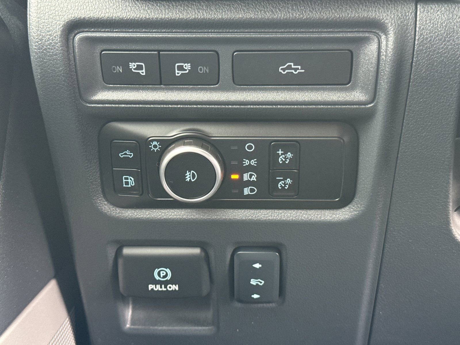 2024 Ford F150 Platinum