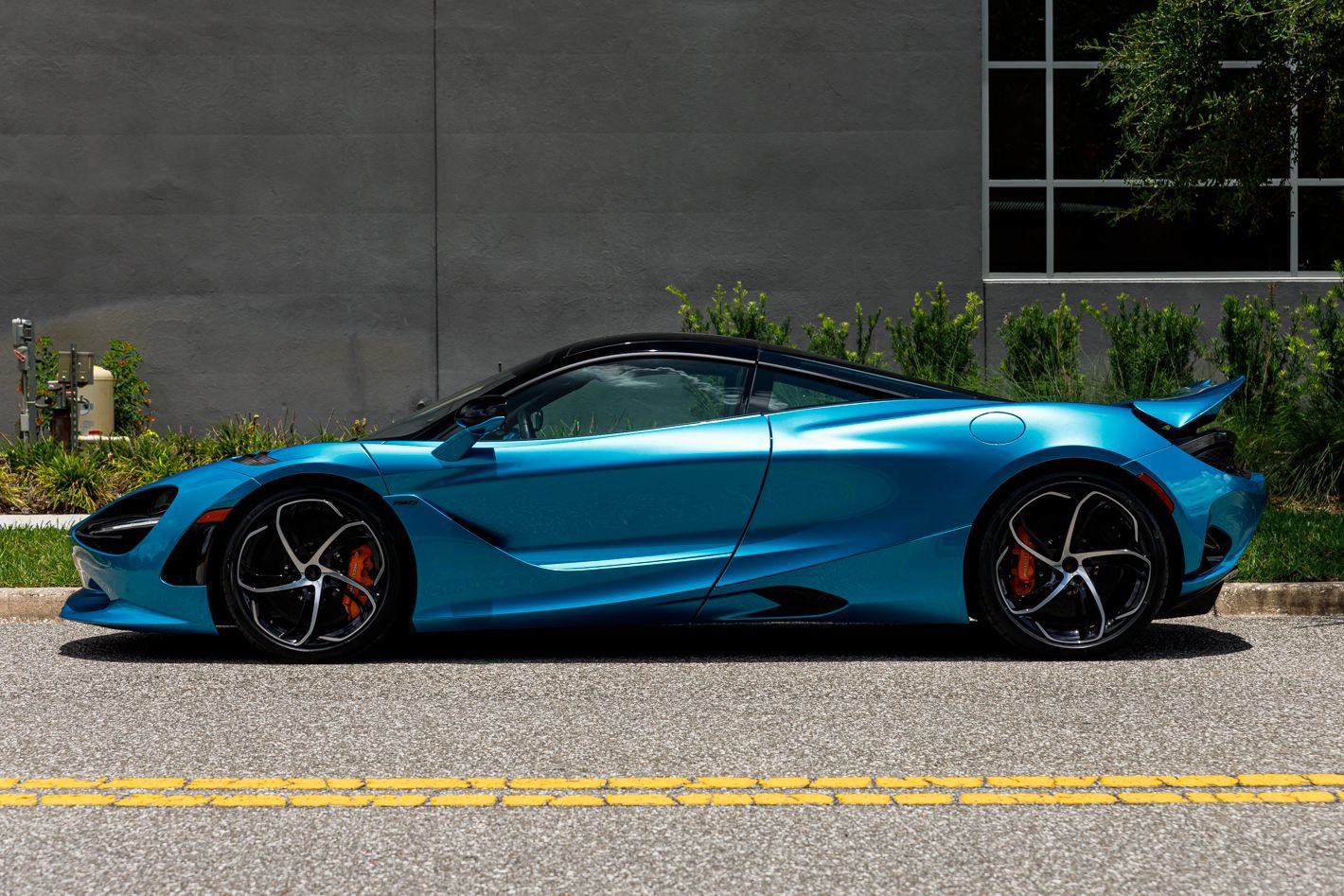 Used 2025 McLaren 750S photo 26