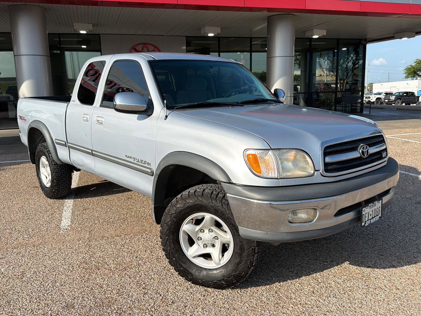 Used 2000 Toyota Tundra SR5