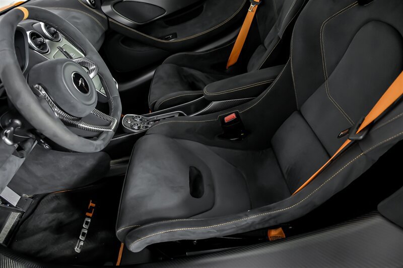 Used 2019 McLaren 600LT photo 35