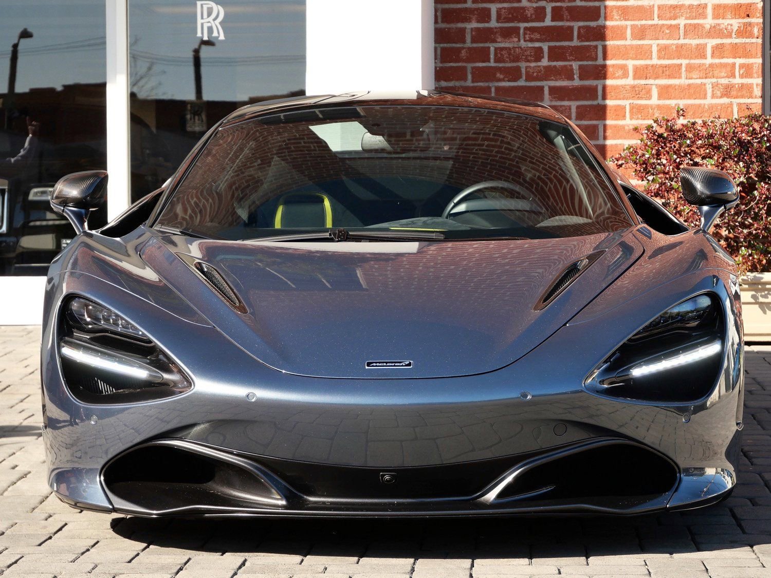 Used 2019 McLaren 720S Performance photo 2