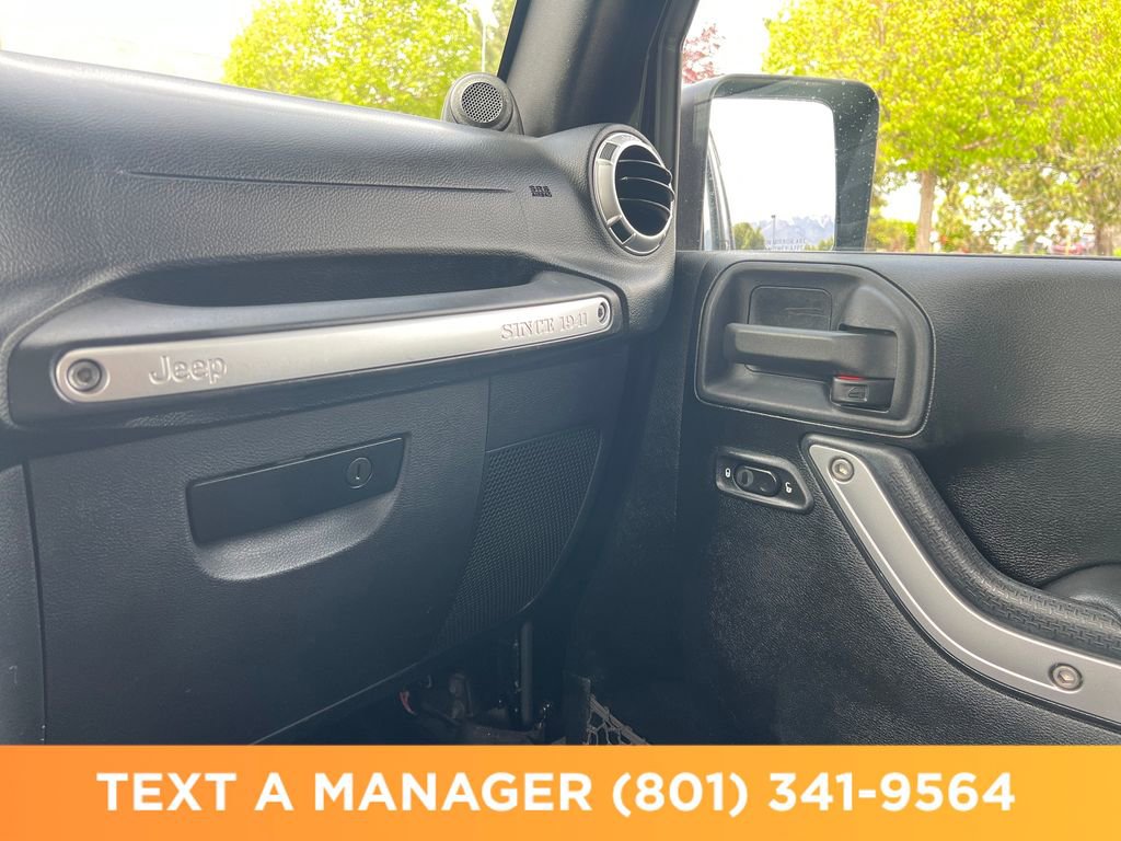 2013 Jeep Wrangler Unlimited Sahara