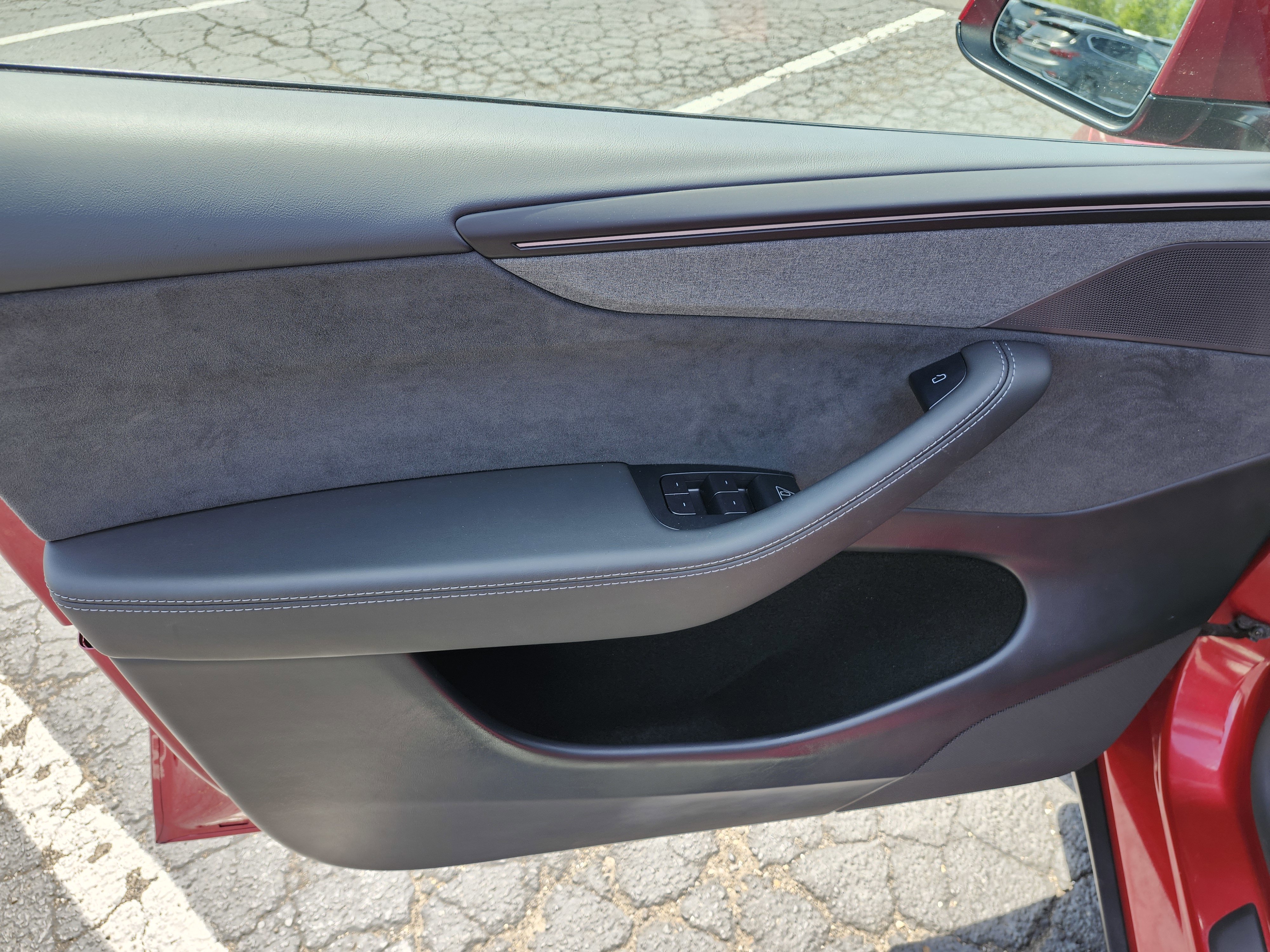 2026 Tesla Model Y AWD