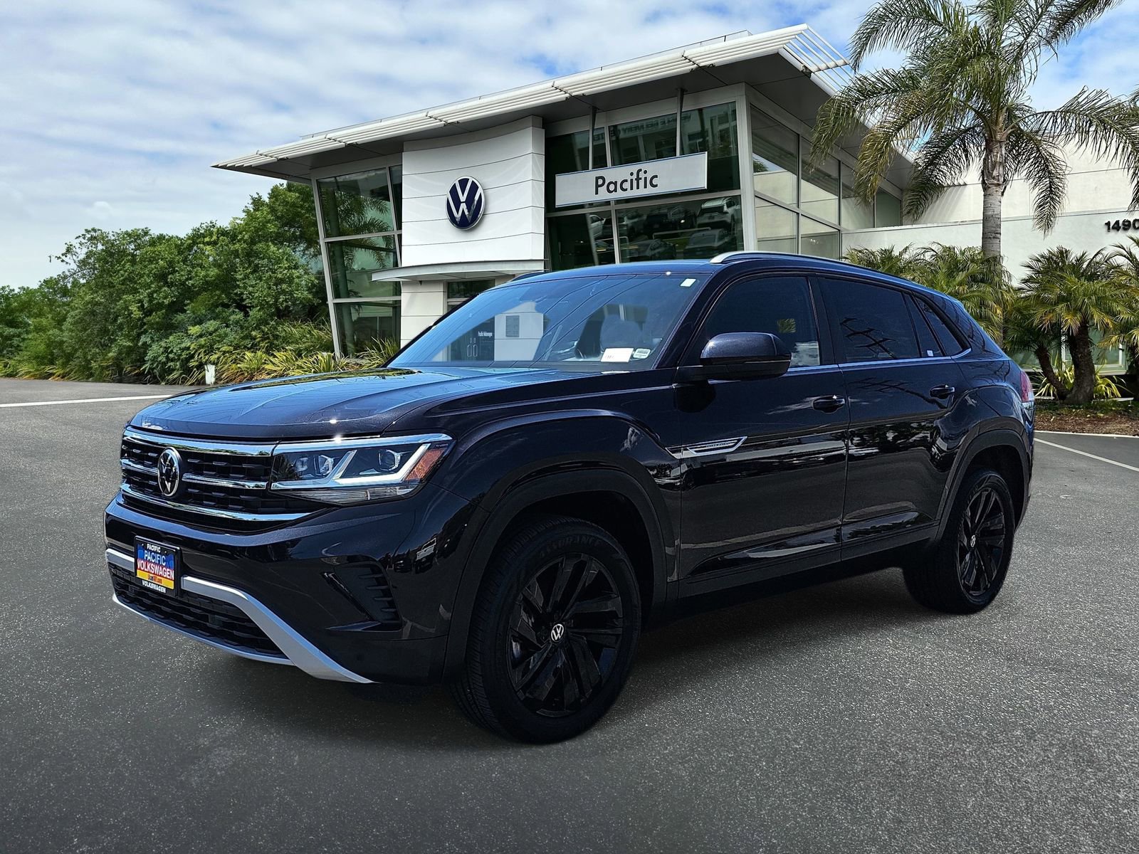 Used 2022 Volkswagen Atlas Cross Sport SE