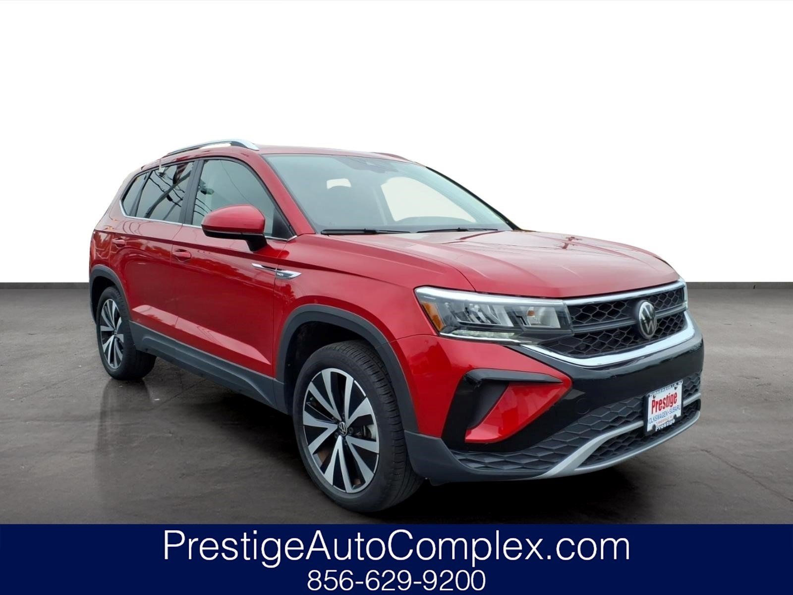 Certified 2023 Volkswagen Taos SE w/ Panoramic Sunroof Package
