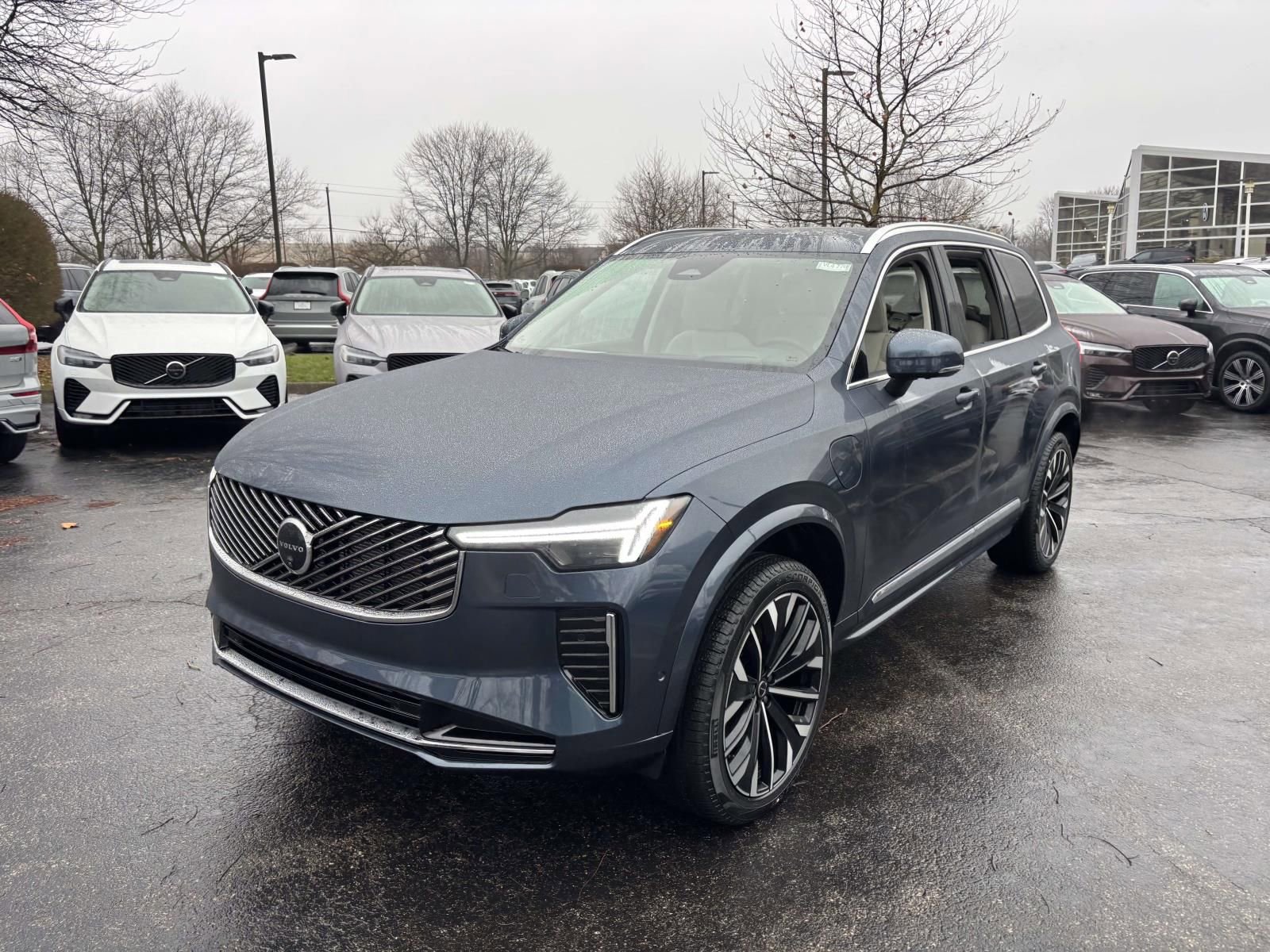 2026 Volvo Xc90 T8 Ultra