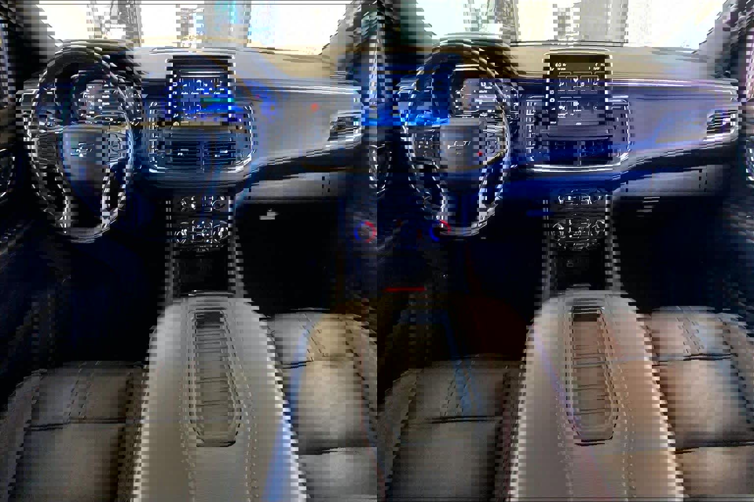 2023 Chevrolet Suburban RST