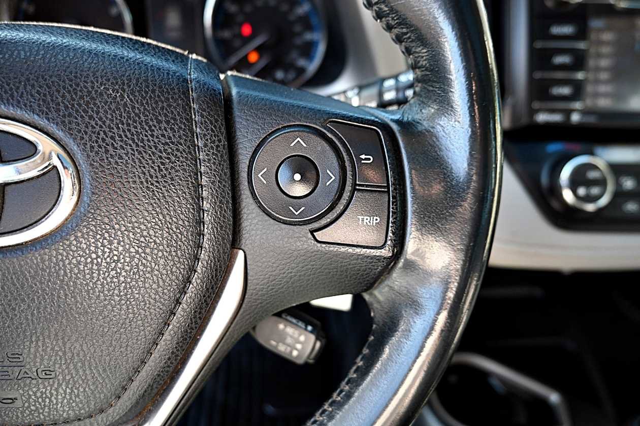 2016 Toyota RAV4 XLE