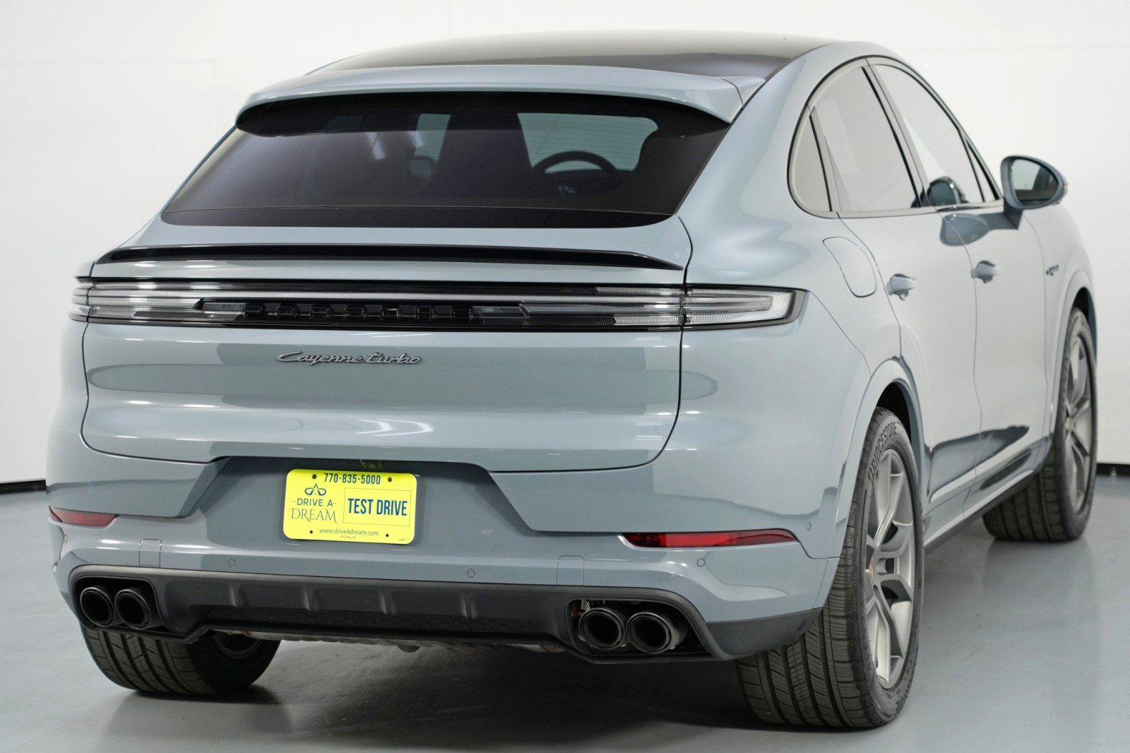 2024 Porsche Cayenne Turbo