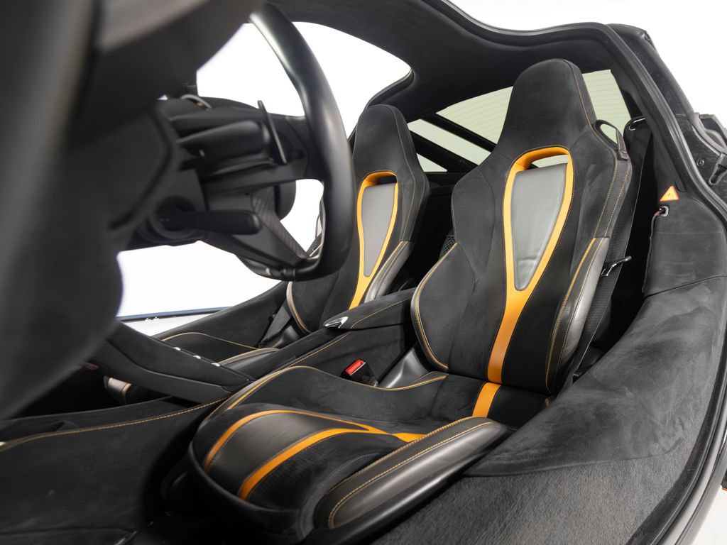 Used 2019 McLaren 720S photo 29
