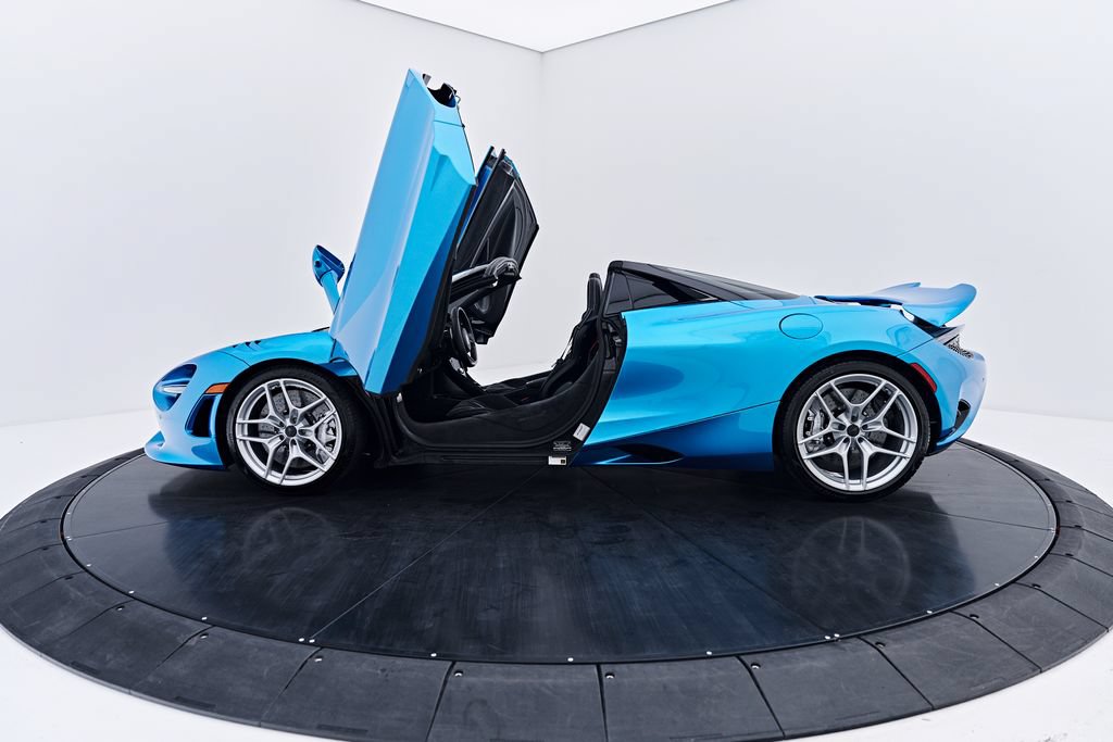 Used 2025 McLaren 750S Spider photo 28