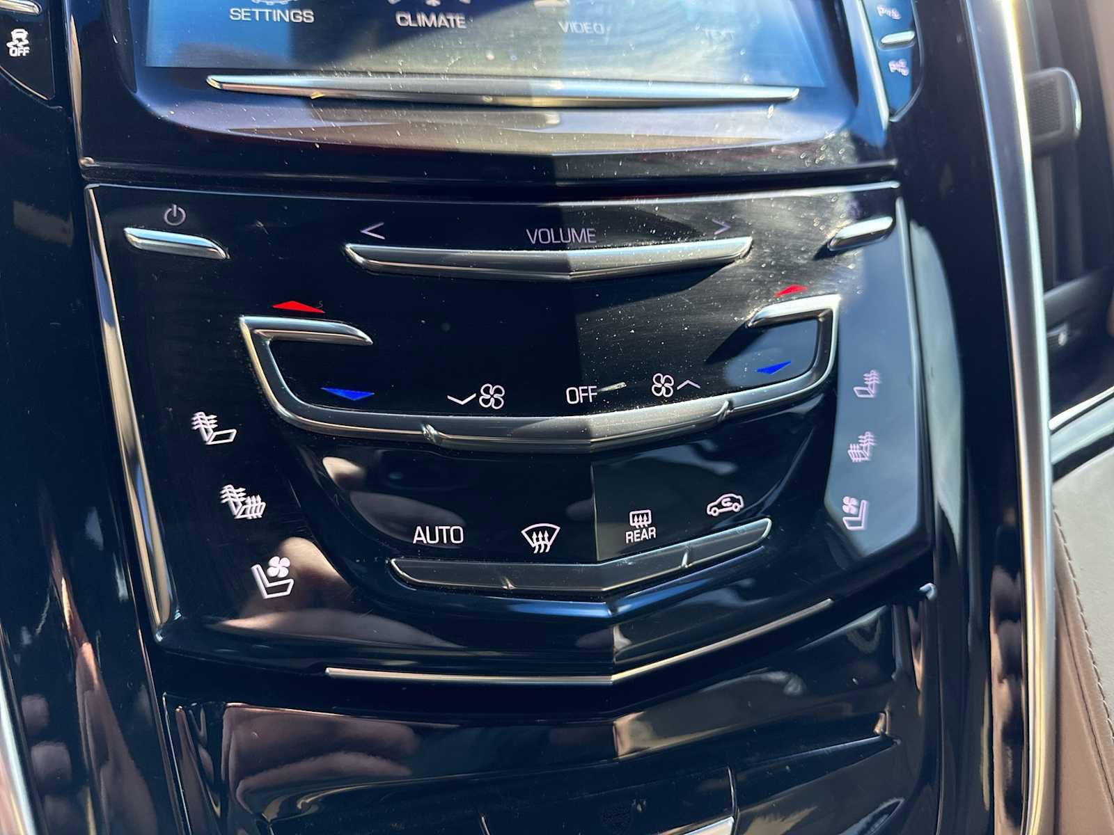 2019 Cadillac Escalade Platinum