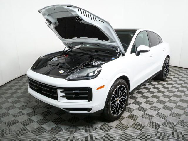 2024 Porsche Cayenne Coupe