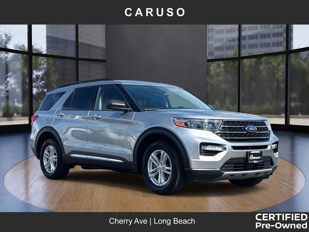 Certified 2022 Ford Explorer XLT w/ Equipment Group 202A