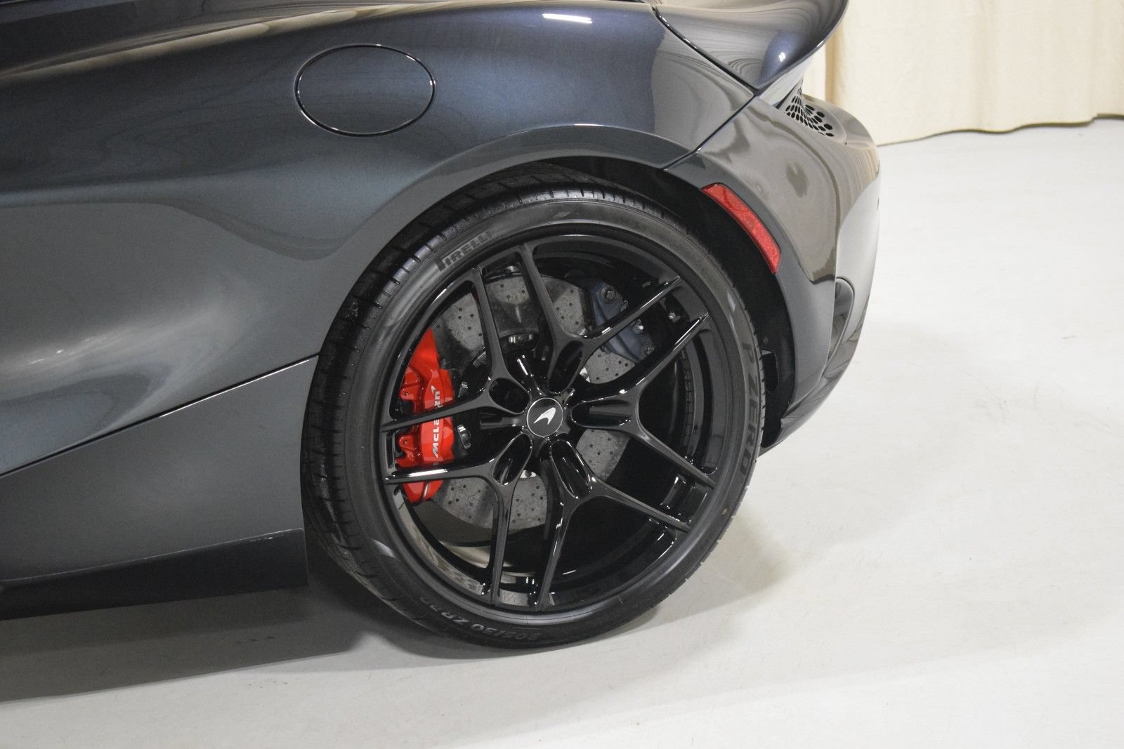 New 2026 McLaren 750S photo 7