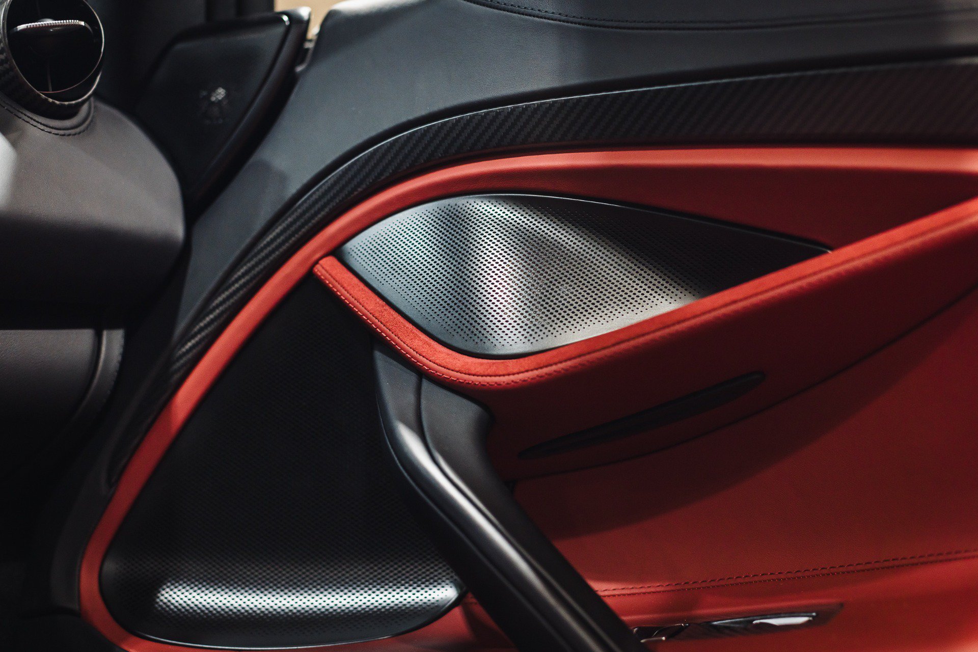 Used 2024 McLaren 750S Spider photo 22