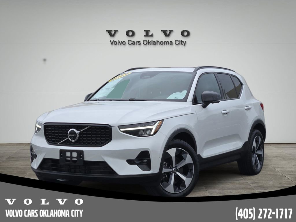 Certified 2025 Volvo XC40 B5 Plus