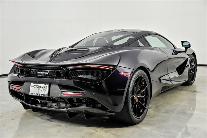 Used 2019 McLaren 720S Performance photo 11
