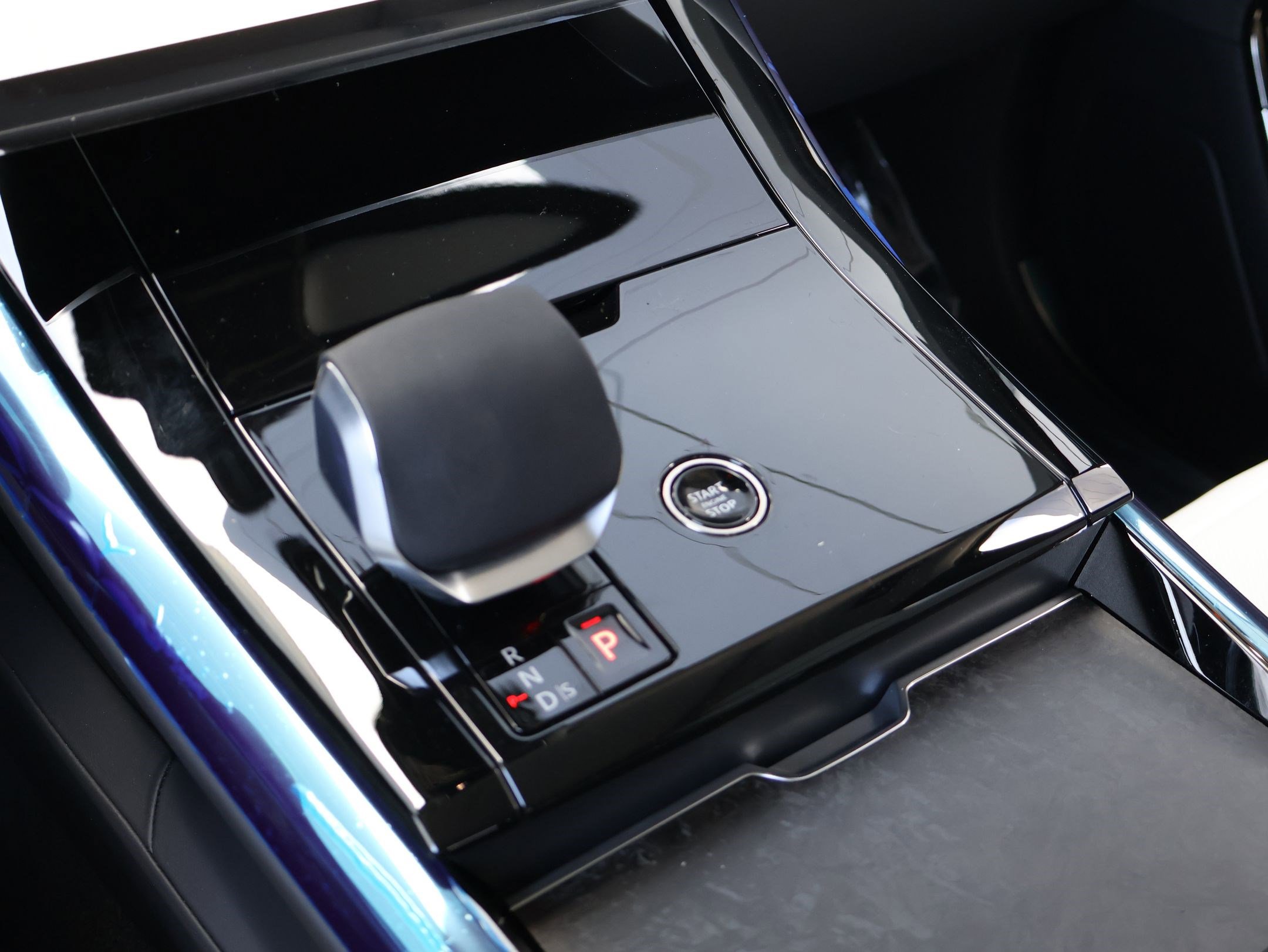 2026 Land Rover Range Rover Sport Dynamic SE