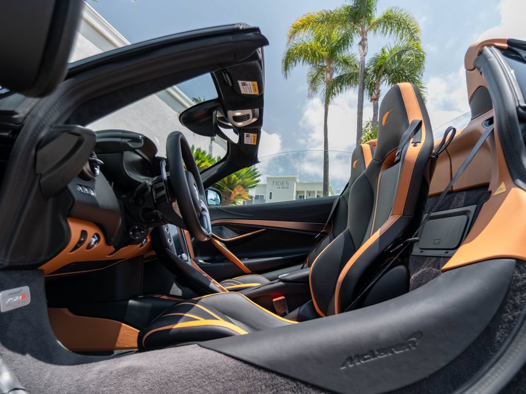 New 2026 McLaren 750S Spider photo 10