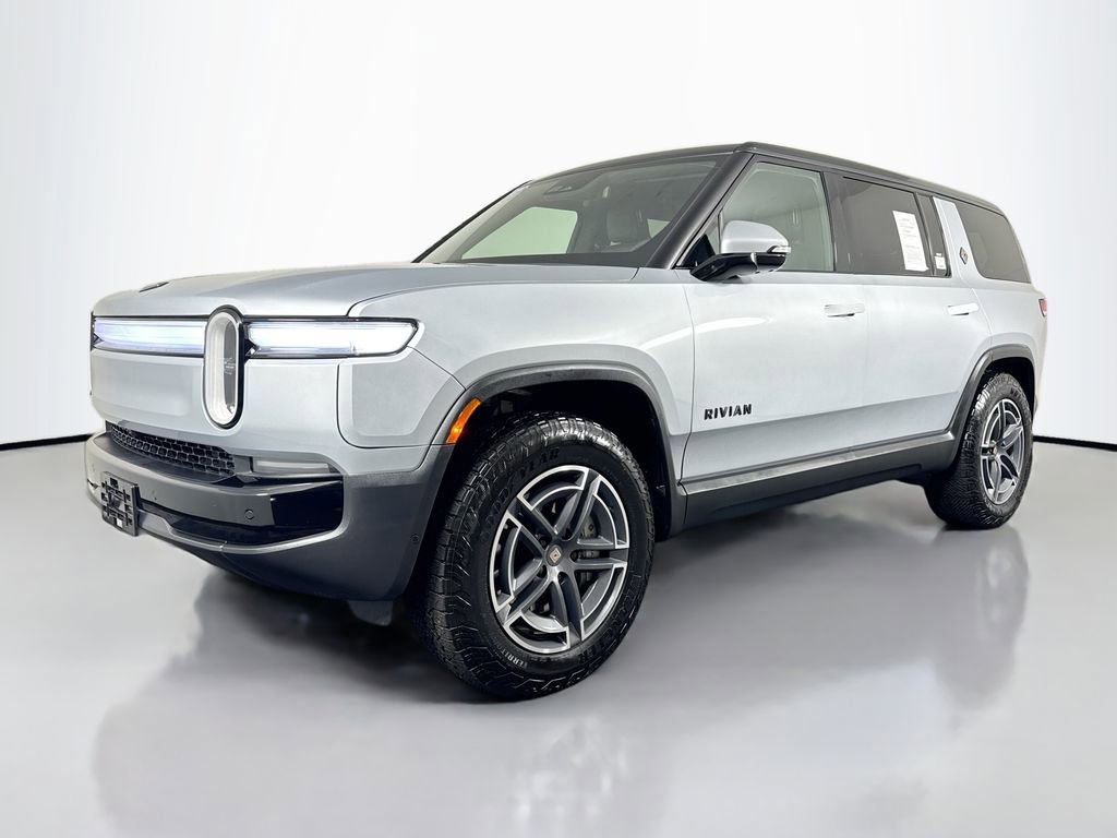 2025 Rivian R1S Adventure