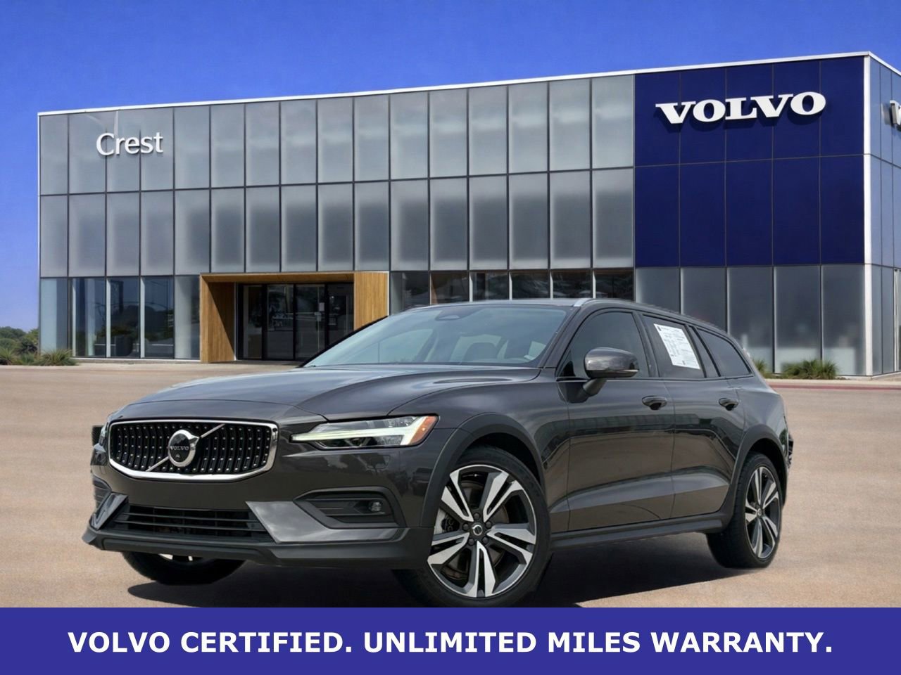 Certified 2023 Volvo V60 B5 Cross Country Plus w/ Climate Package