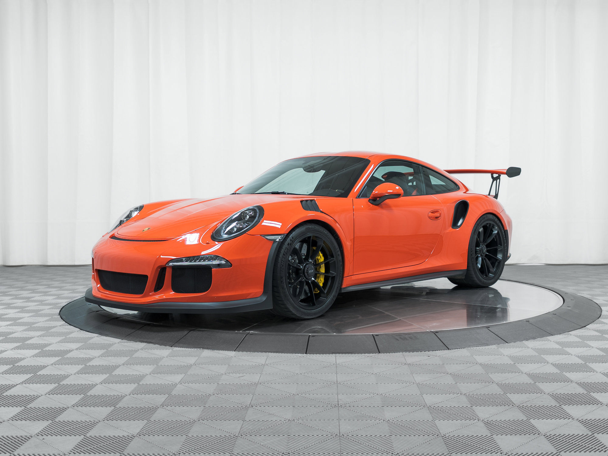 Certified 2016 Porsche 911 GT3 RS