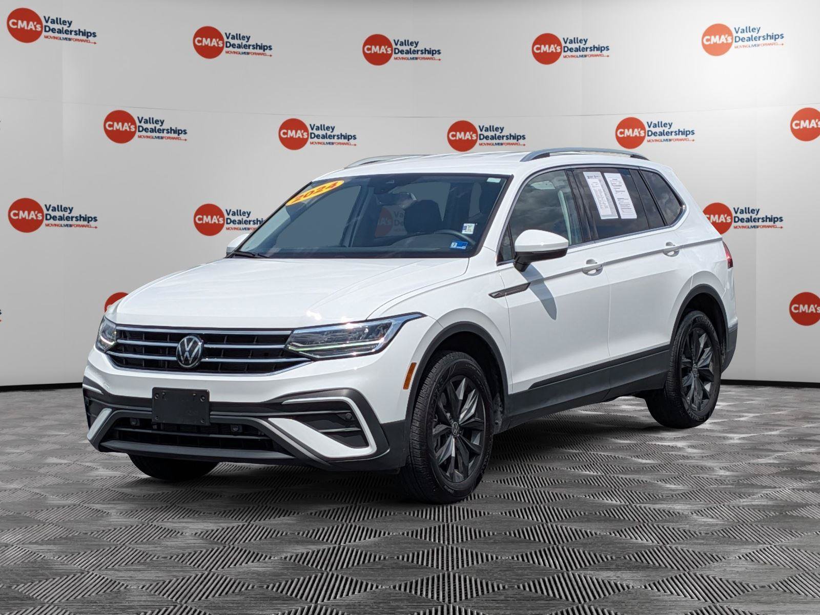 Used 2024 Volkswagen Tiguan SE