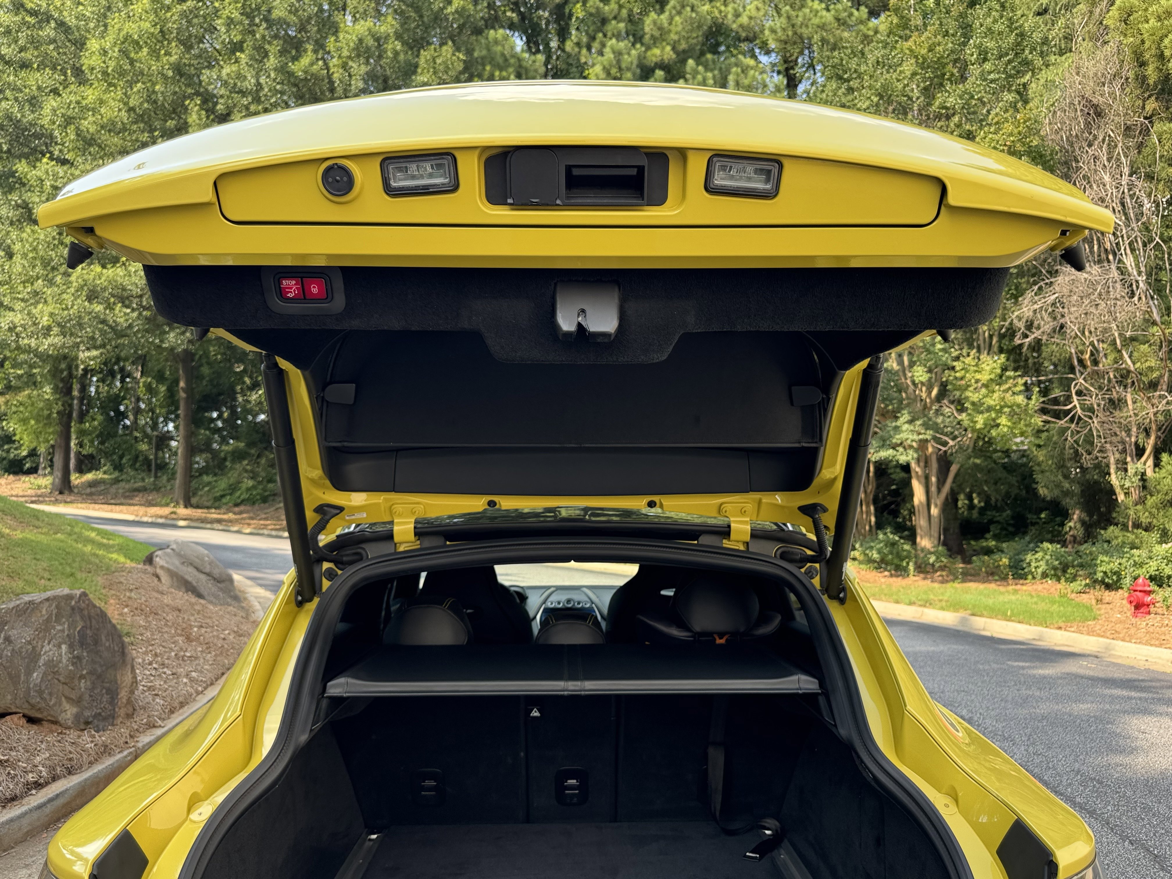 2021 Aston Martin DBX