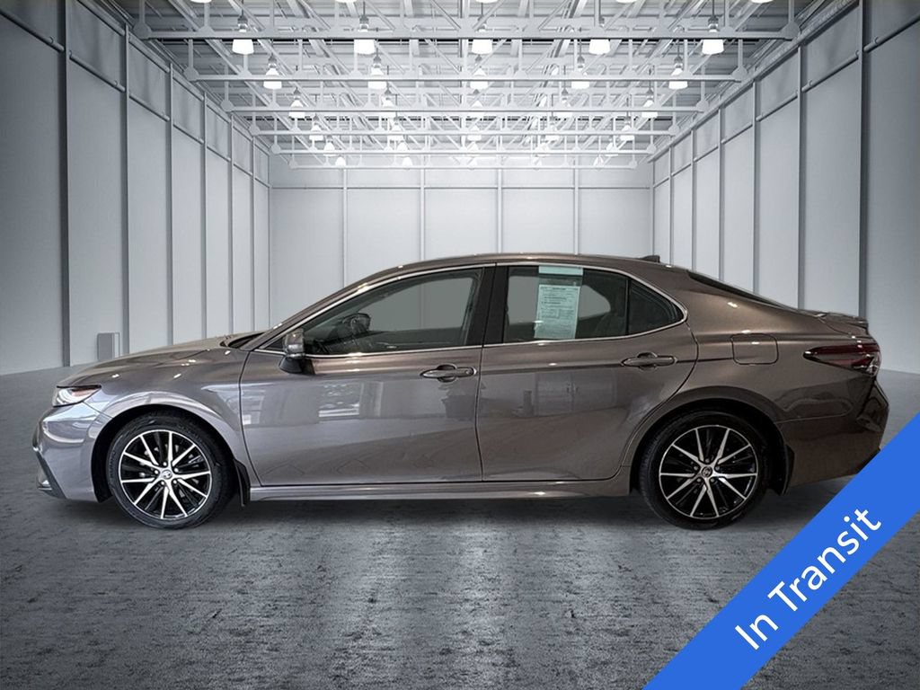 Used 2024 Toyota Camry SE w/ Cold Weather Package