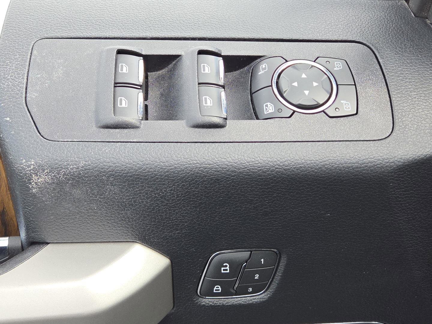 2019 Ford F150 Lariat