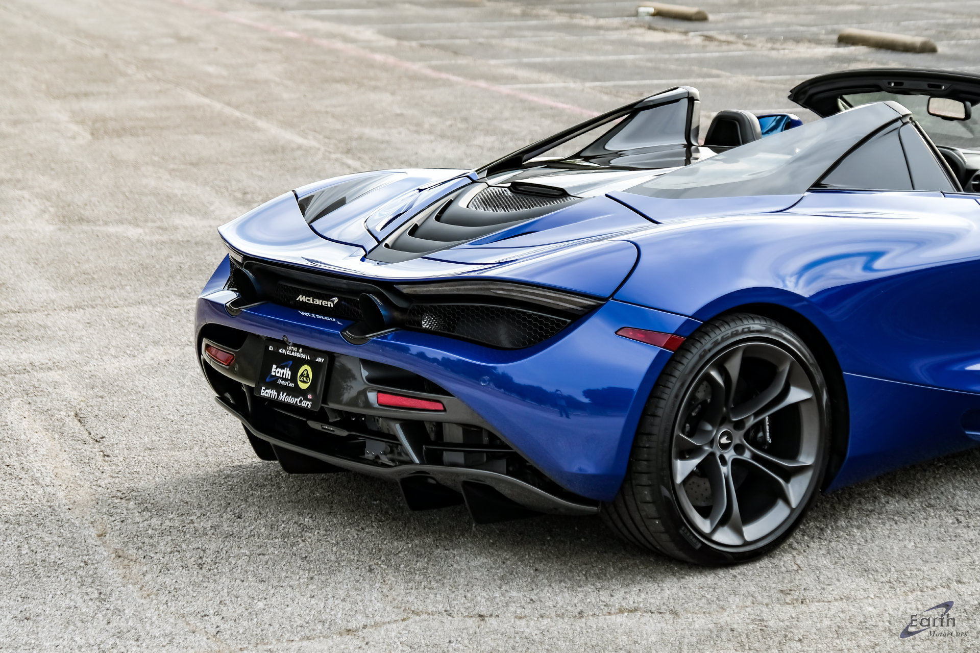 Used 2022 McLaren 720S Spider photo 25