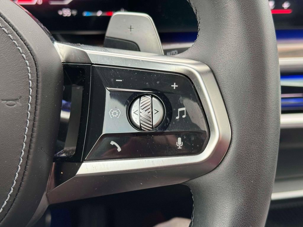 2023 BMW 760i xDrive