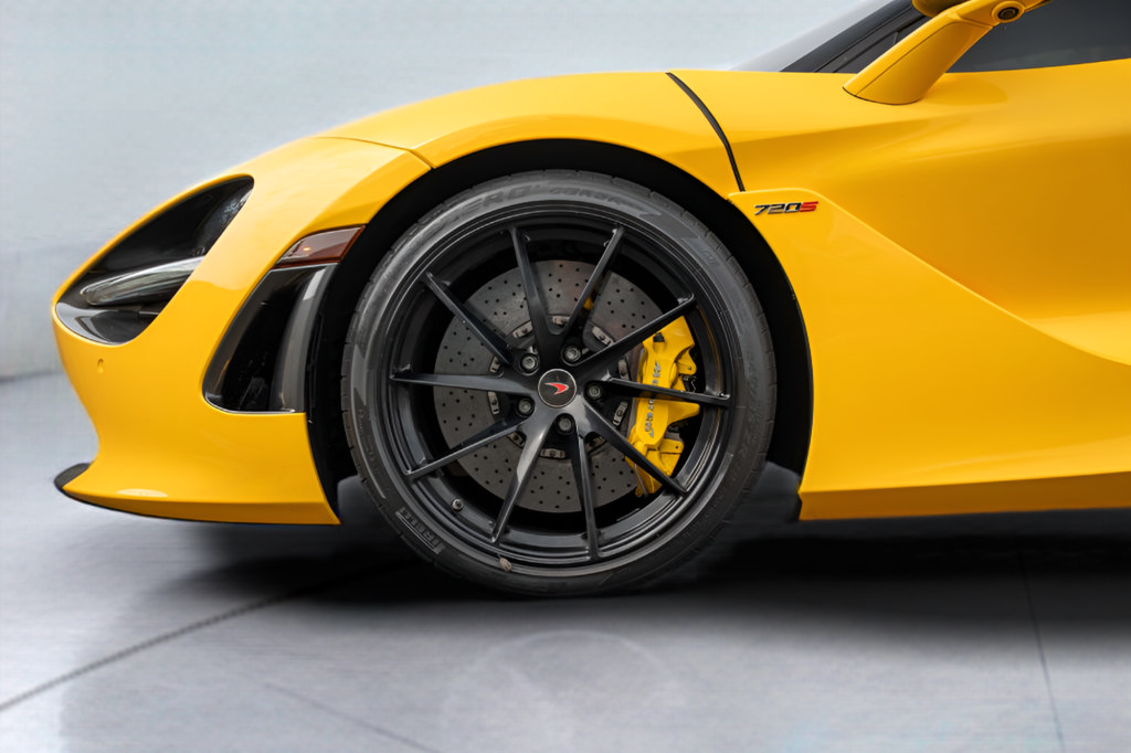 Used 2018 McLaren 720S photo 29