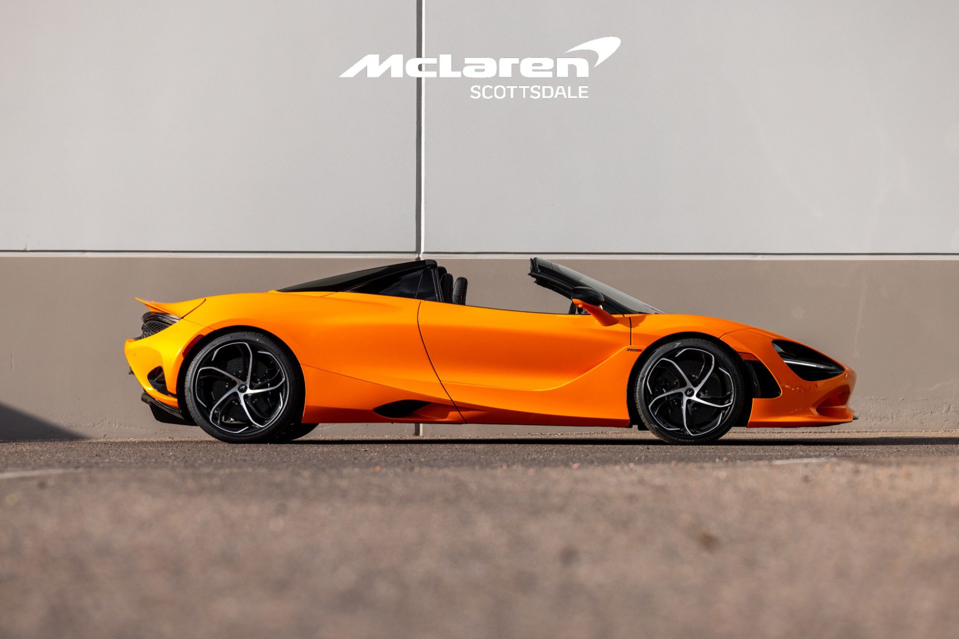Used 2024 McLaren 750S Spider photo 11