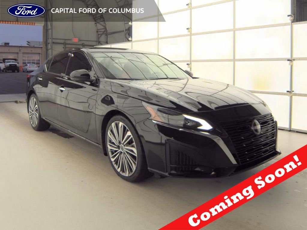 2023 Nissan Altima 2.5 SL