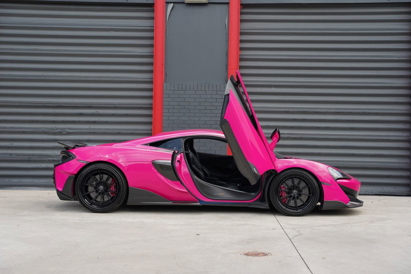 Used 2019 McLaren 600LT photo 16