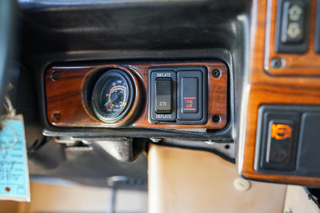 1995 HUMMER H1 4-Door Wagon