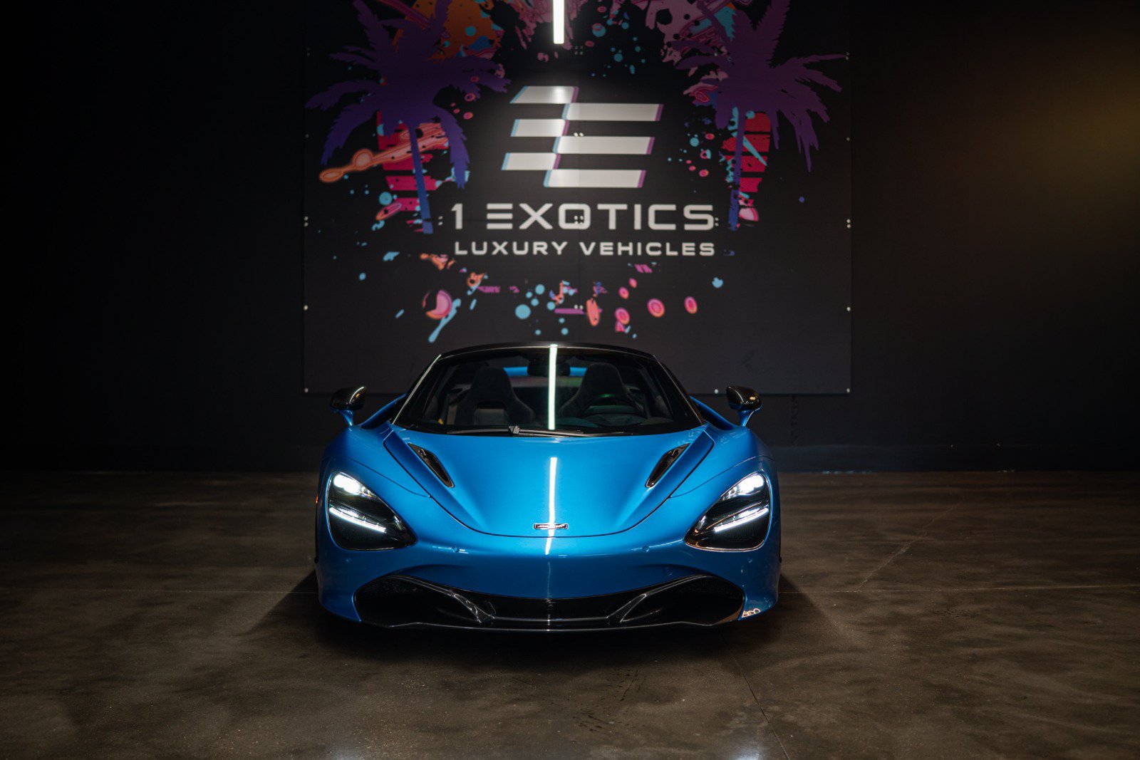 Used 2020 McLaren 720S Spider photo 4