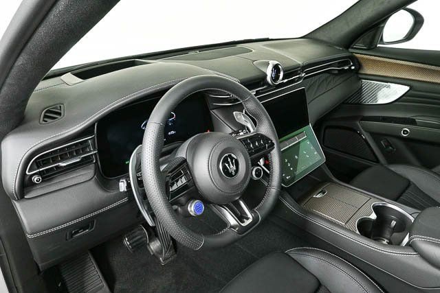 2025 Maserati Grecale Folgore