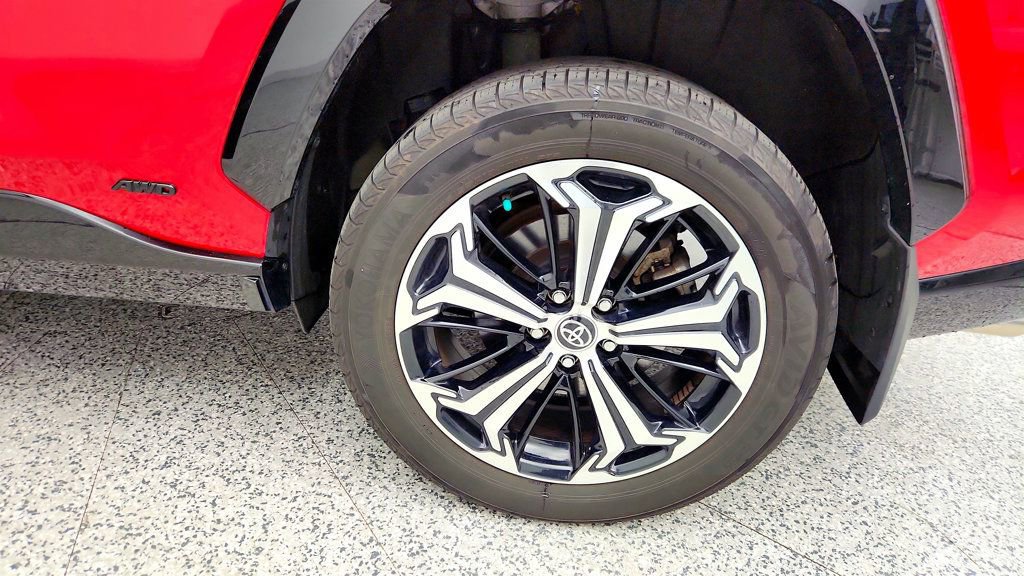 2023 Toyota RAV4 XSE