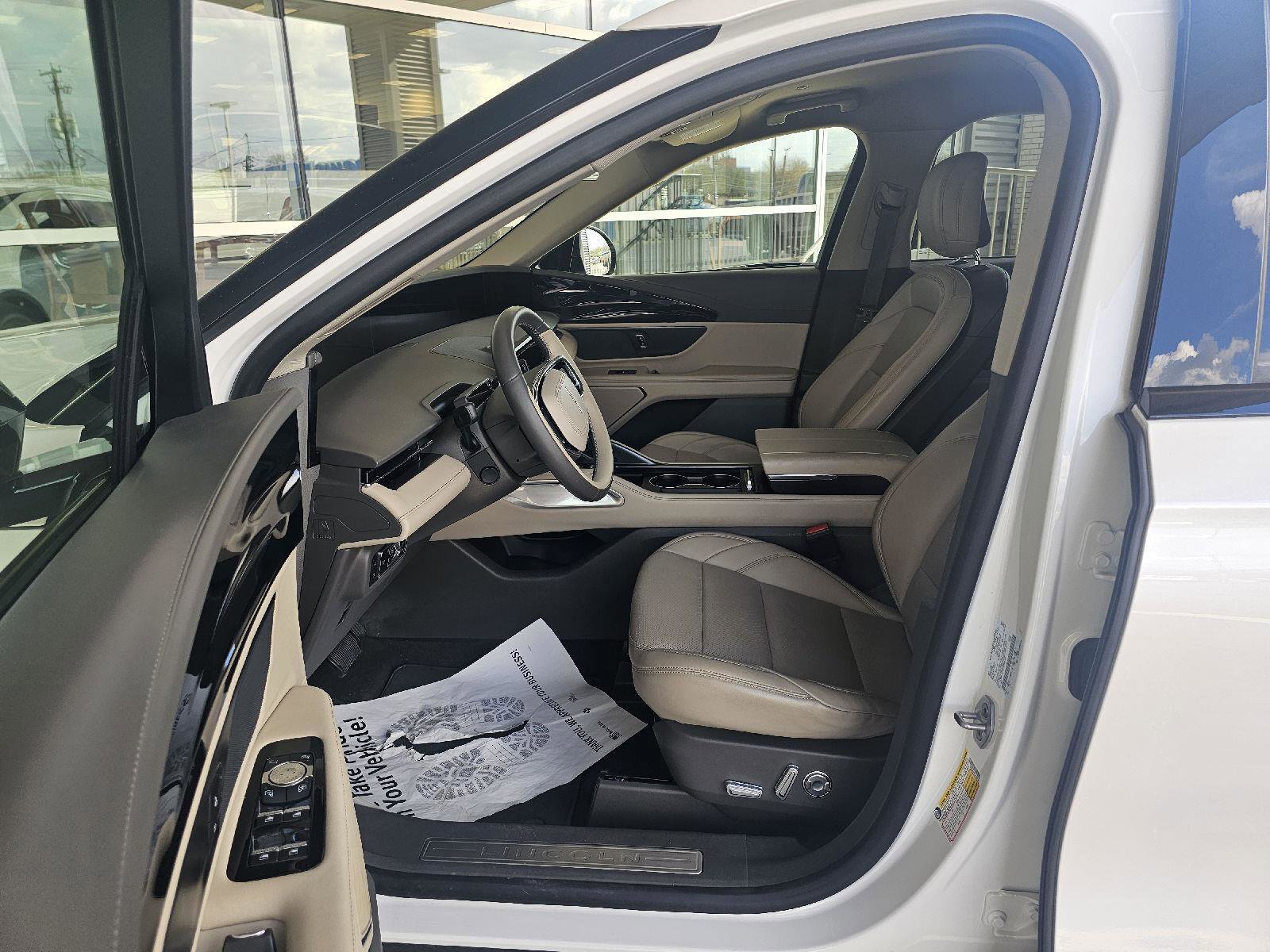 2025 Lincoln Nautilus Premier