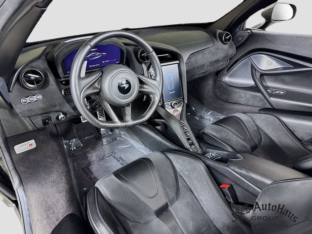 Used 2020 McLaren 720S Performance photo 9