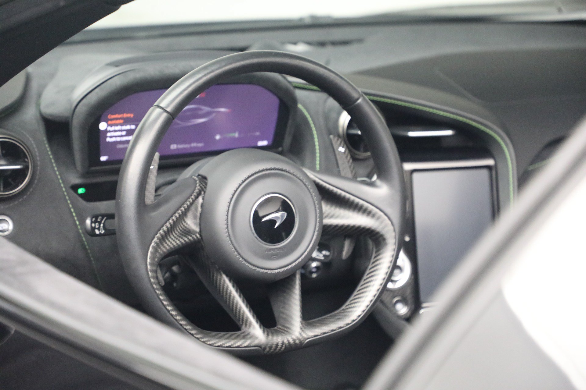 Used 2020 McLaren 720S Performance photo 32