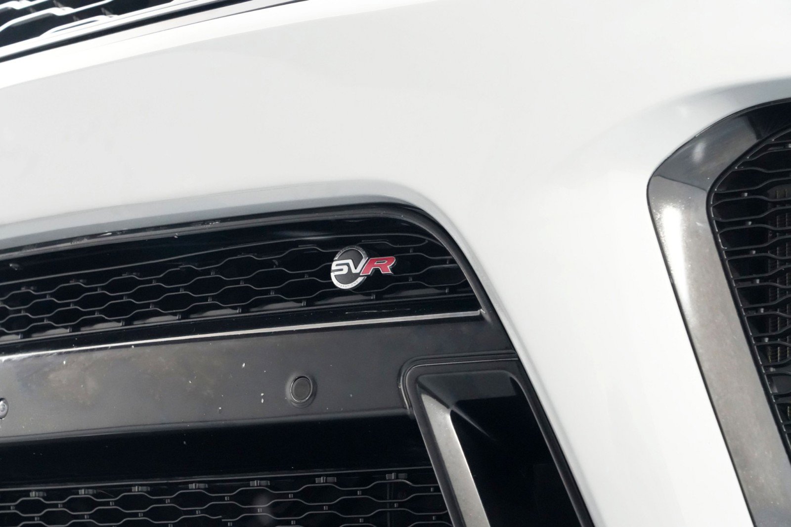 2022 Land Rover Range Rover Sport SVR Carbon Edition